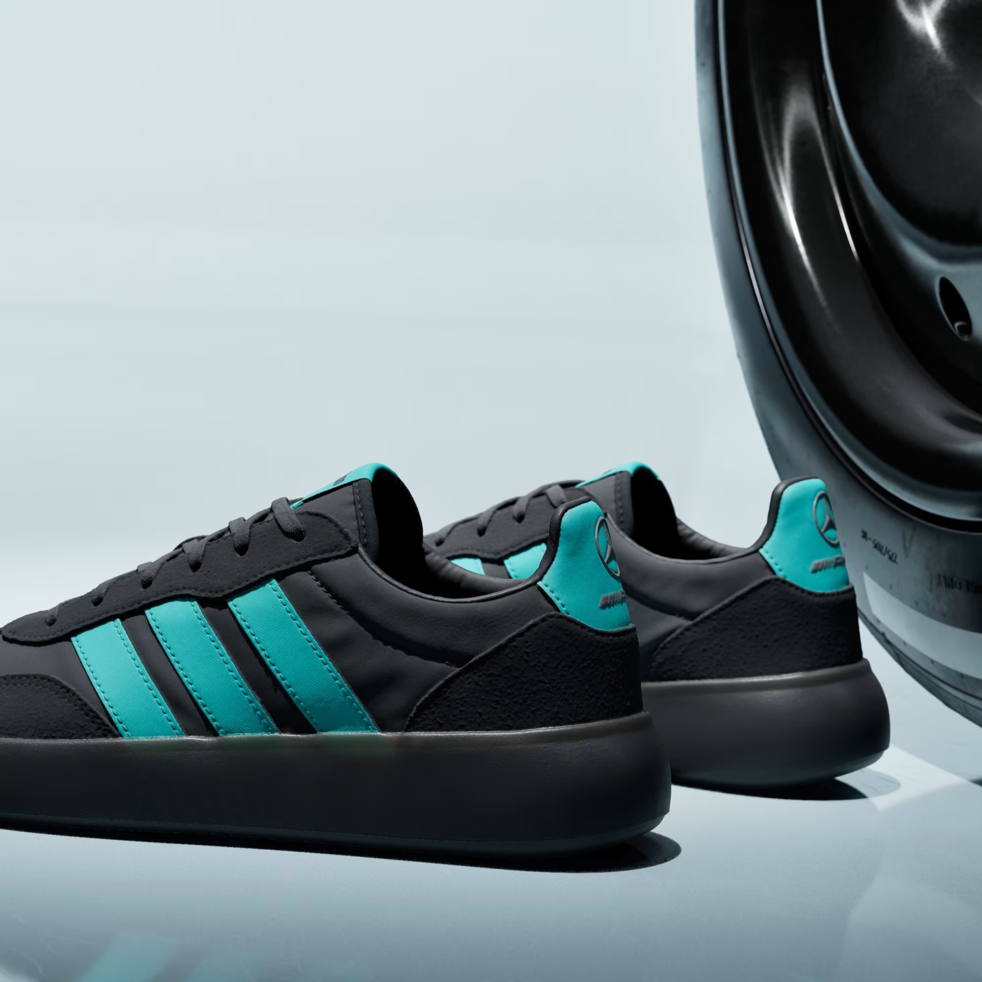 MERCEDES - AMG PETRONAS FORMULA ONE TEAM BARREDA DECODE SHOES — изображение 9