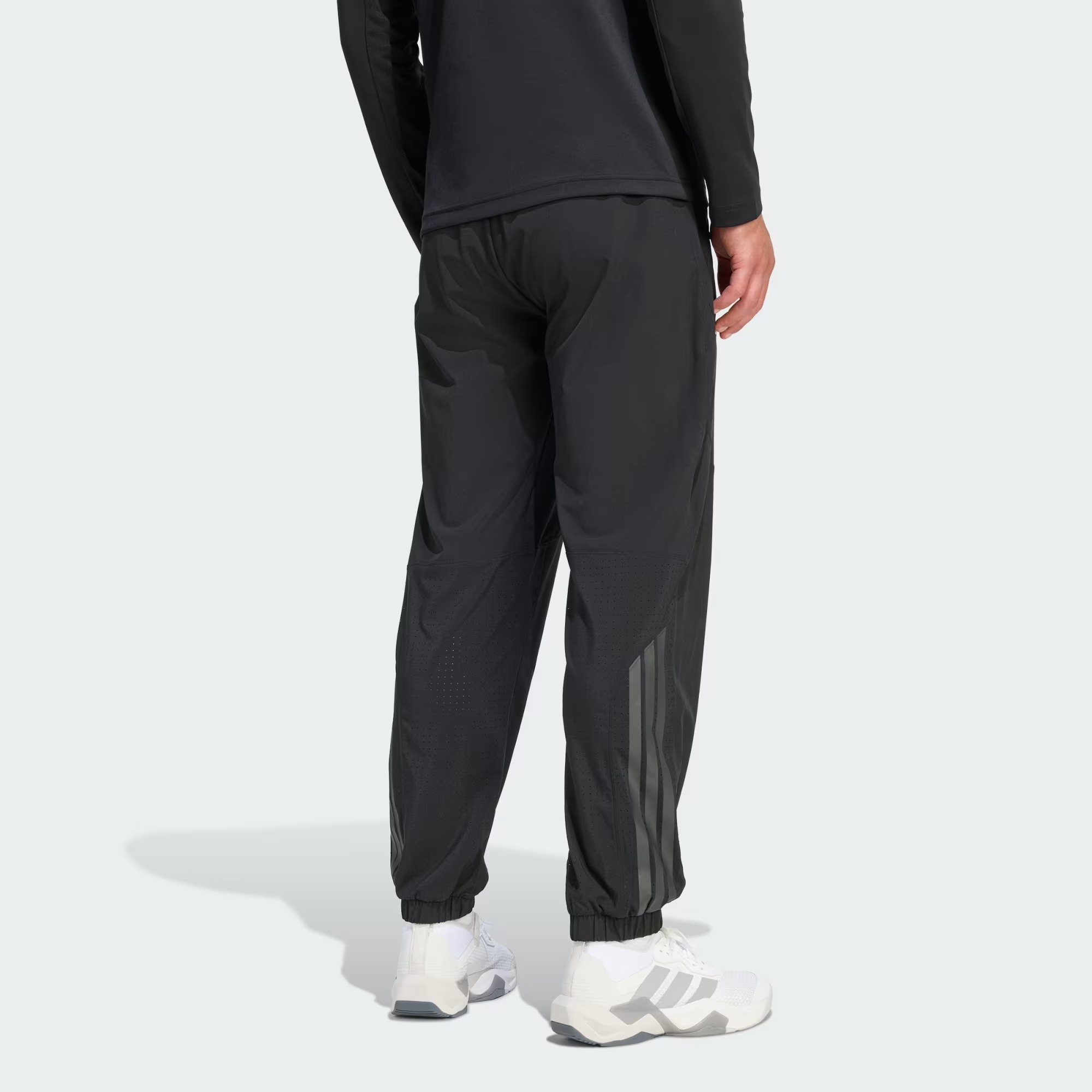 TECH ESSENTIALS WORKOUT TRACK BOTTOMS — изображение 2