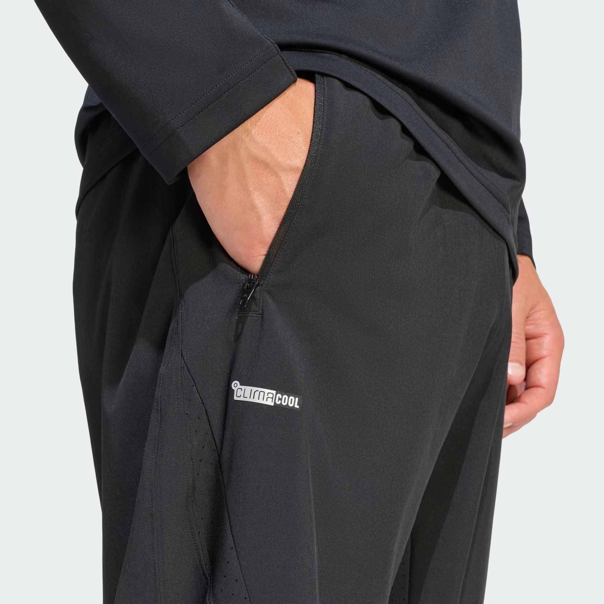 TECH ESSENTIALS WORKOUT TRACK BOTTOMS — изображение 3